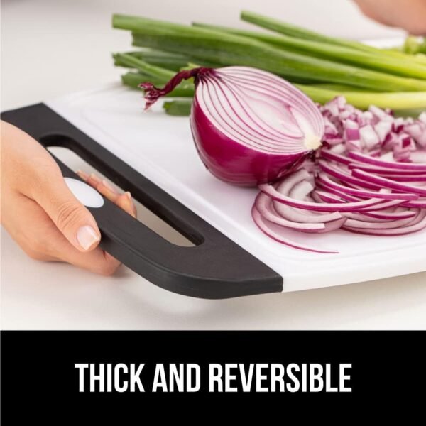 GORILLA GRIP BPA-Free Reversible Kitchen Cutting Board Set o... - Image 6